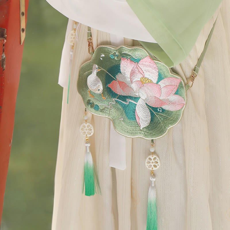 と幸運の刺繍、蓮と鯉とウサギの花の漢服バッグ、斜め掛けバッグ、ショルダーバッグ